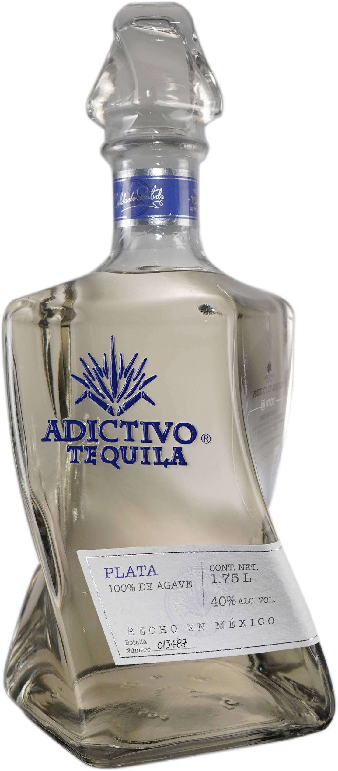 Adictivo Plata Tequila в прозрачной бутылке Обои