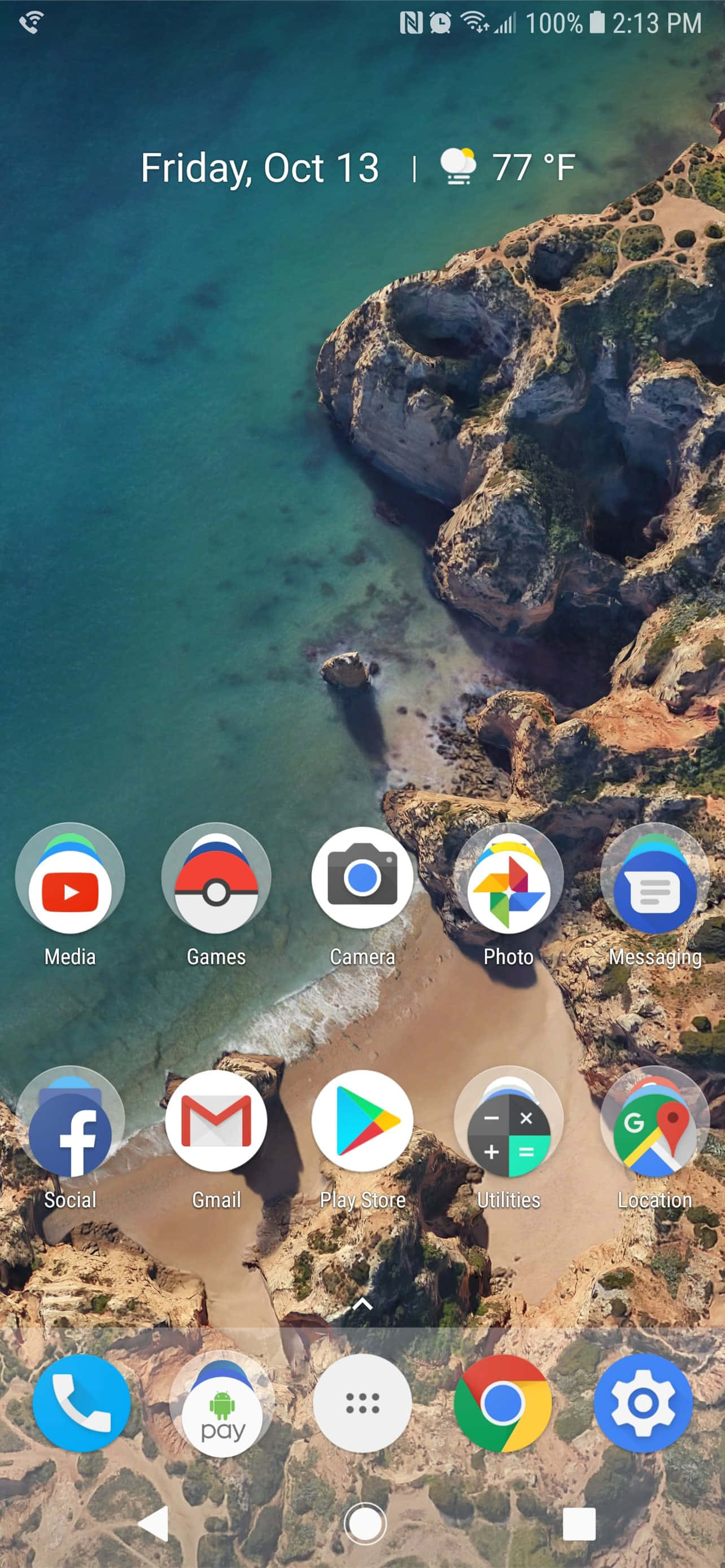 скриншот домашнего экрана Android Обои