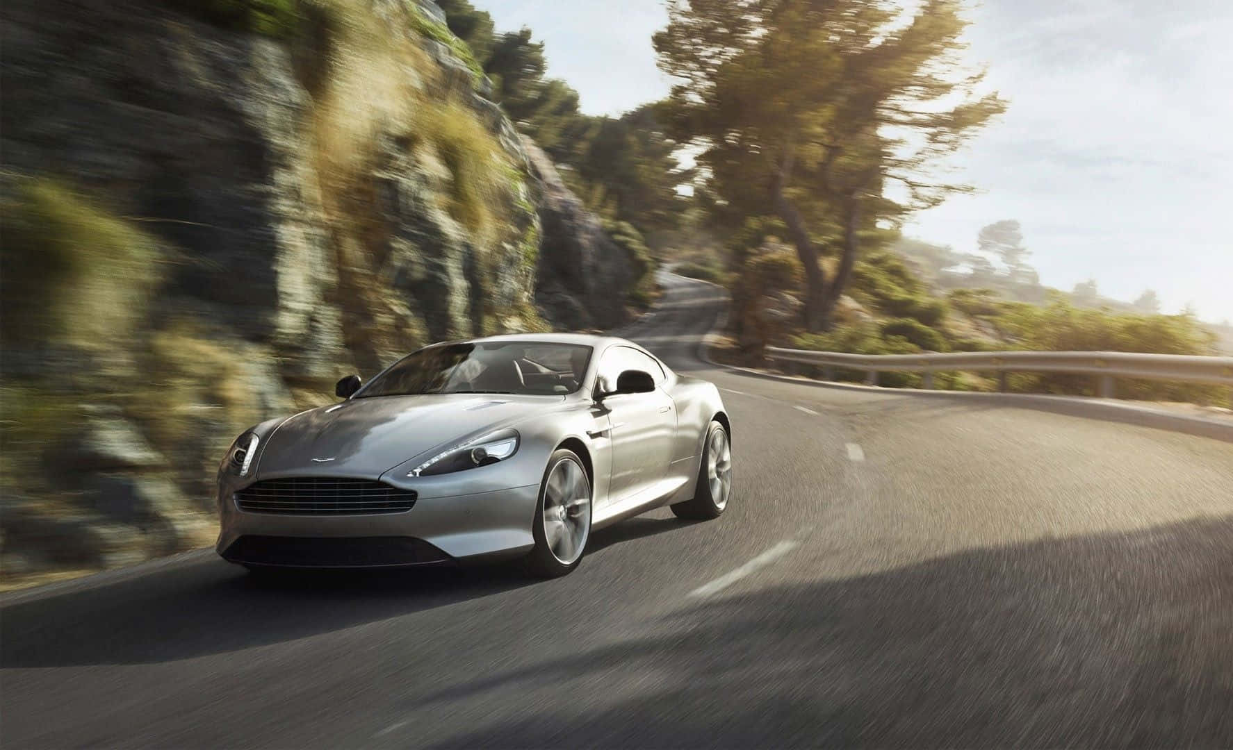 Aston Martin DB9 спортивный автомобиль Обои
