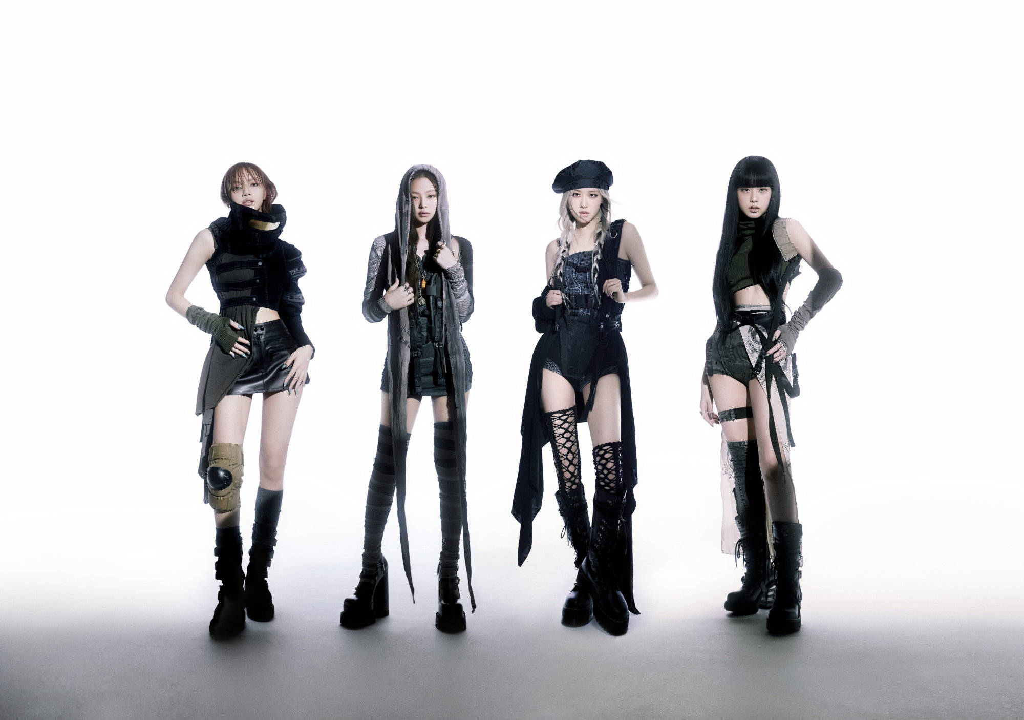 Потрясающие Blackpink в черных нарядах для рабочего стола Обои