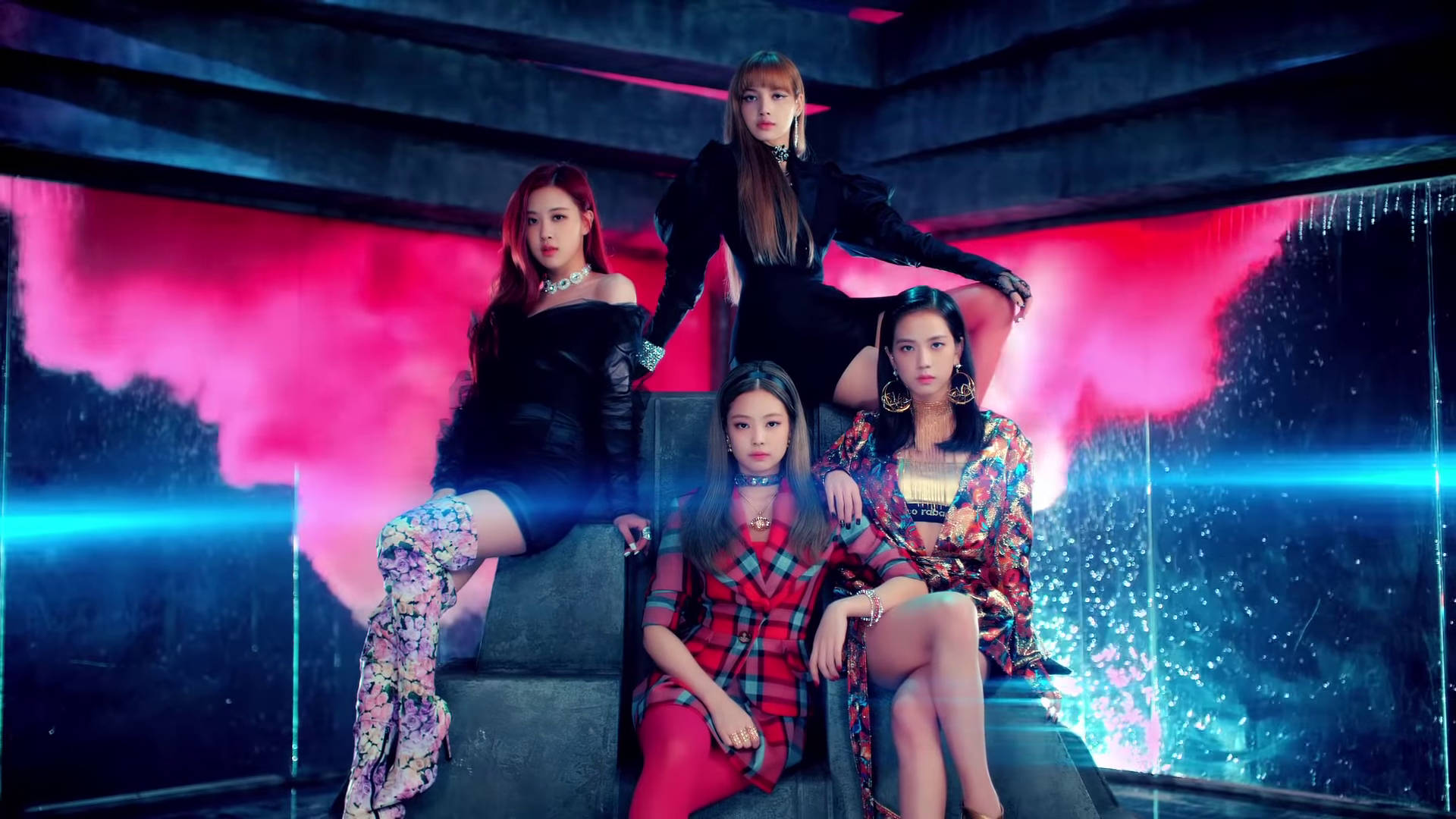 Девушки Blackpink живут роскошной жизнью Обои