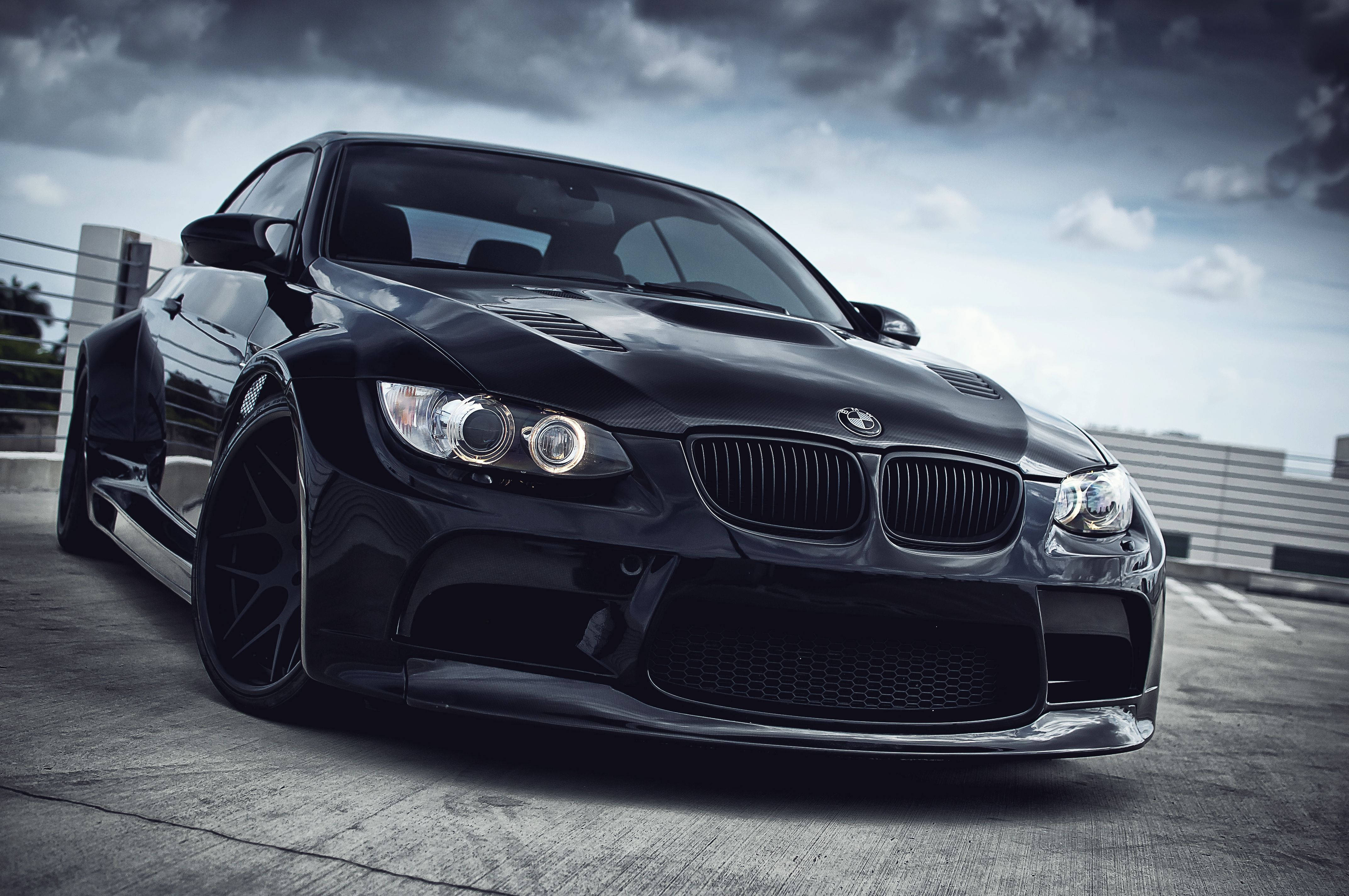 Черный BMW 4K ноутбук автомобиль Обои