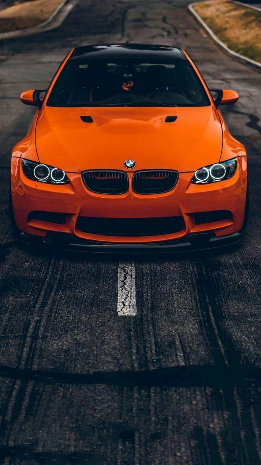 Крутой оранжевый BMW Обои