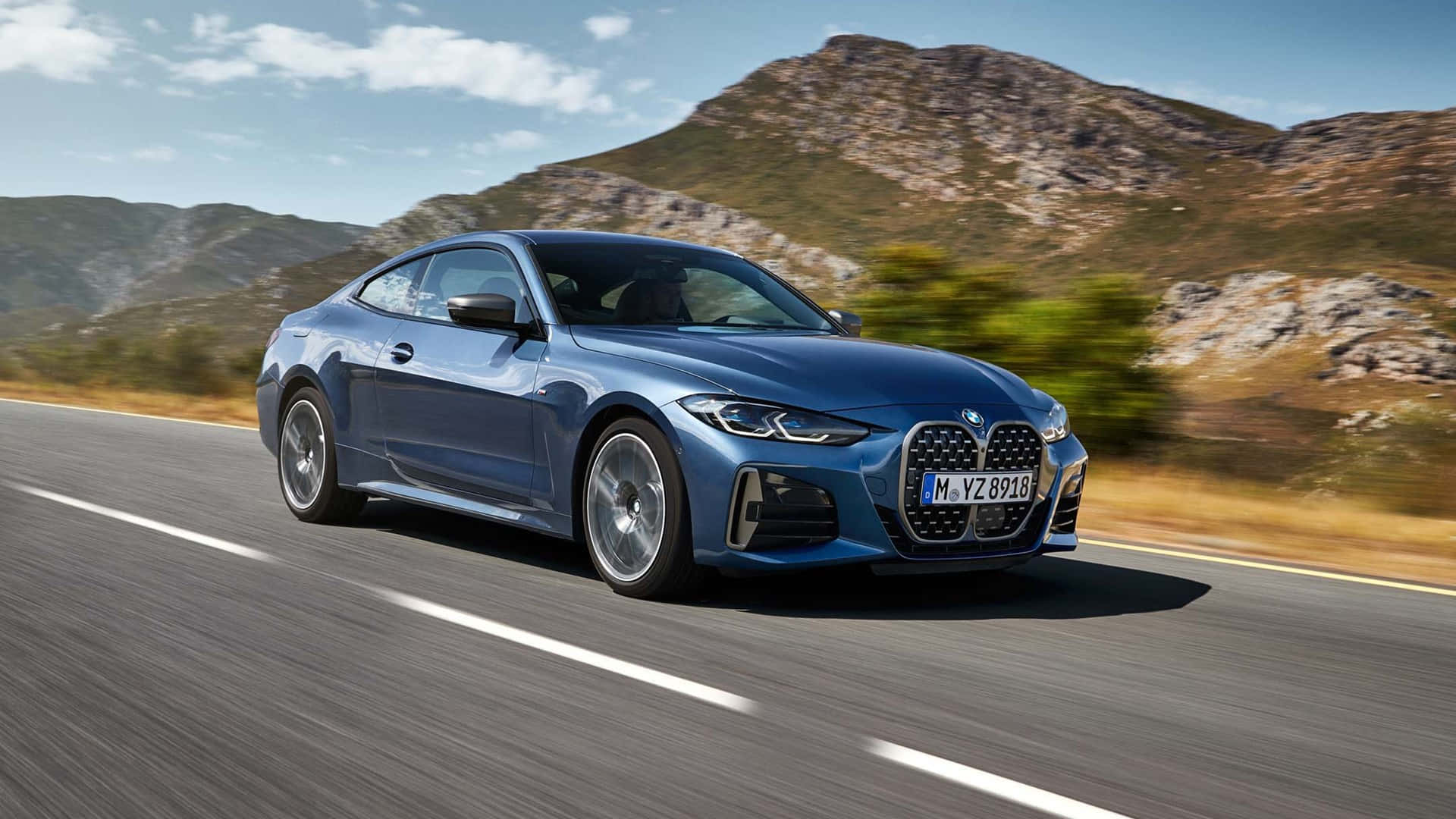 Синий BMW M4 2021 1920x1080 фон серии M Обои