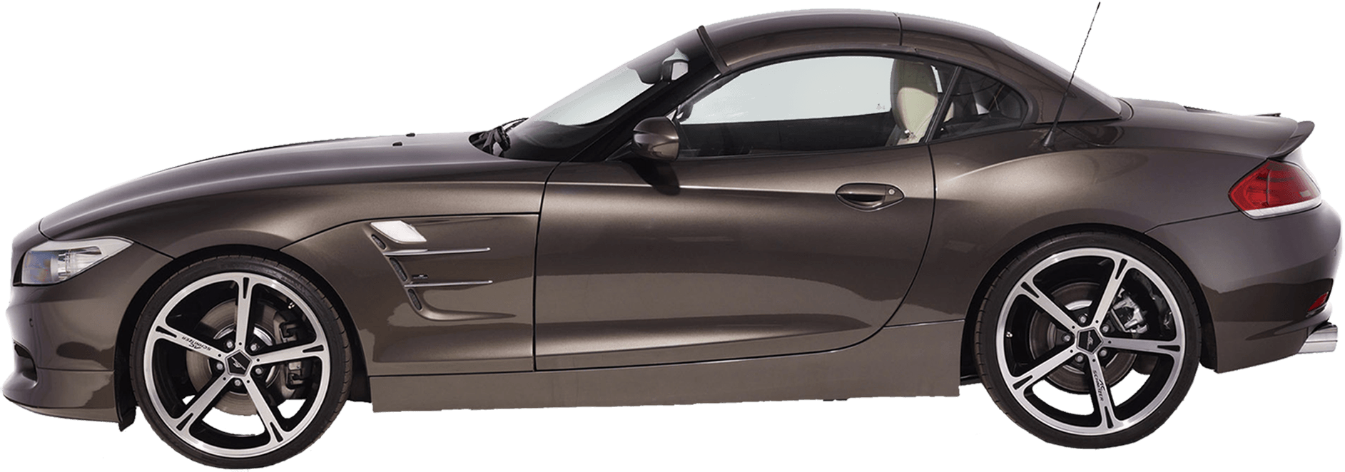 Боковой вид спортивного купе BMW Обои