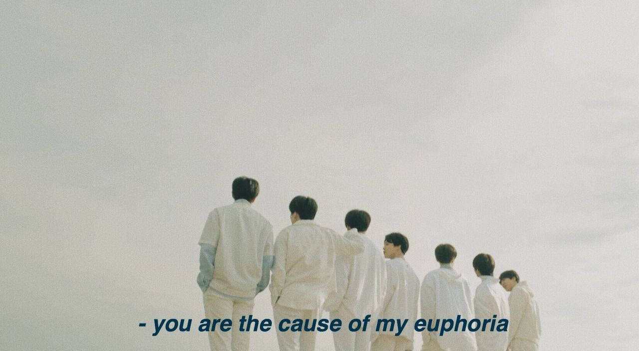 Ноутбук с текстом песни BTS Euphoria Обои