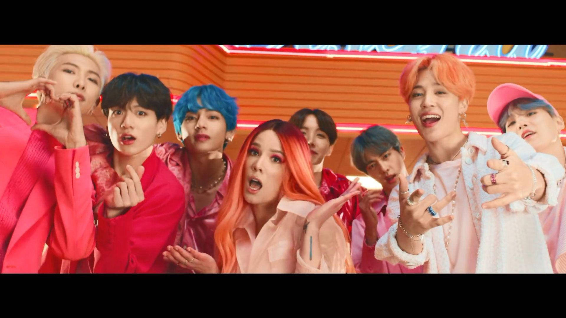 Обои на рабочий стол BTS и Halsey Обои