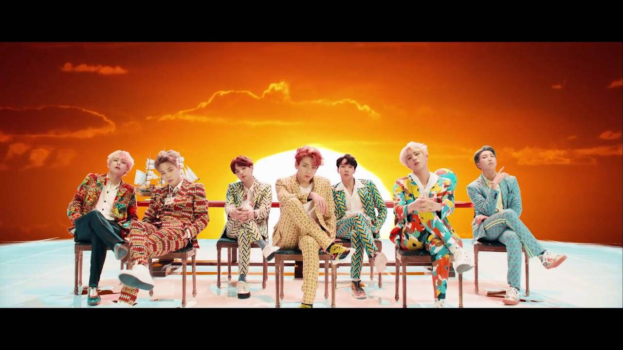 Обои на рабочий стол BTS из клипа «Idol» Обои