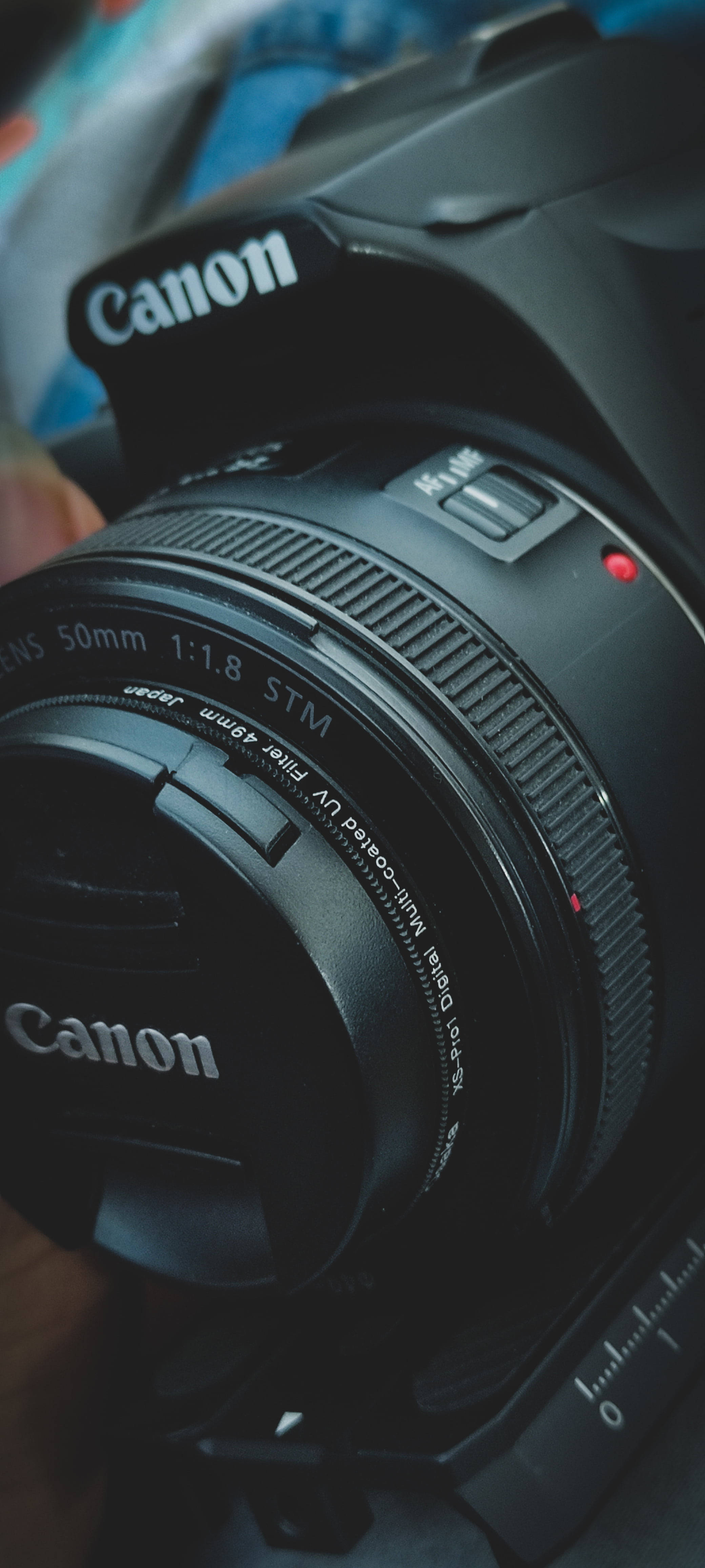 Контуры зеркальной камеры Canon DSLR Обои