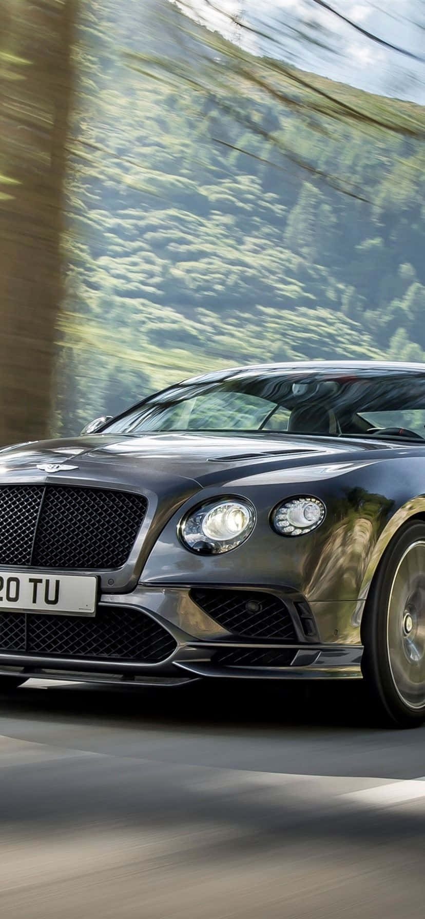 Мчащийся Continental Bentley iPhone Обои