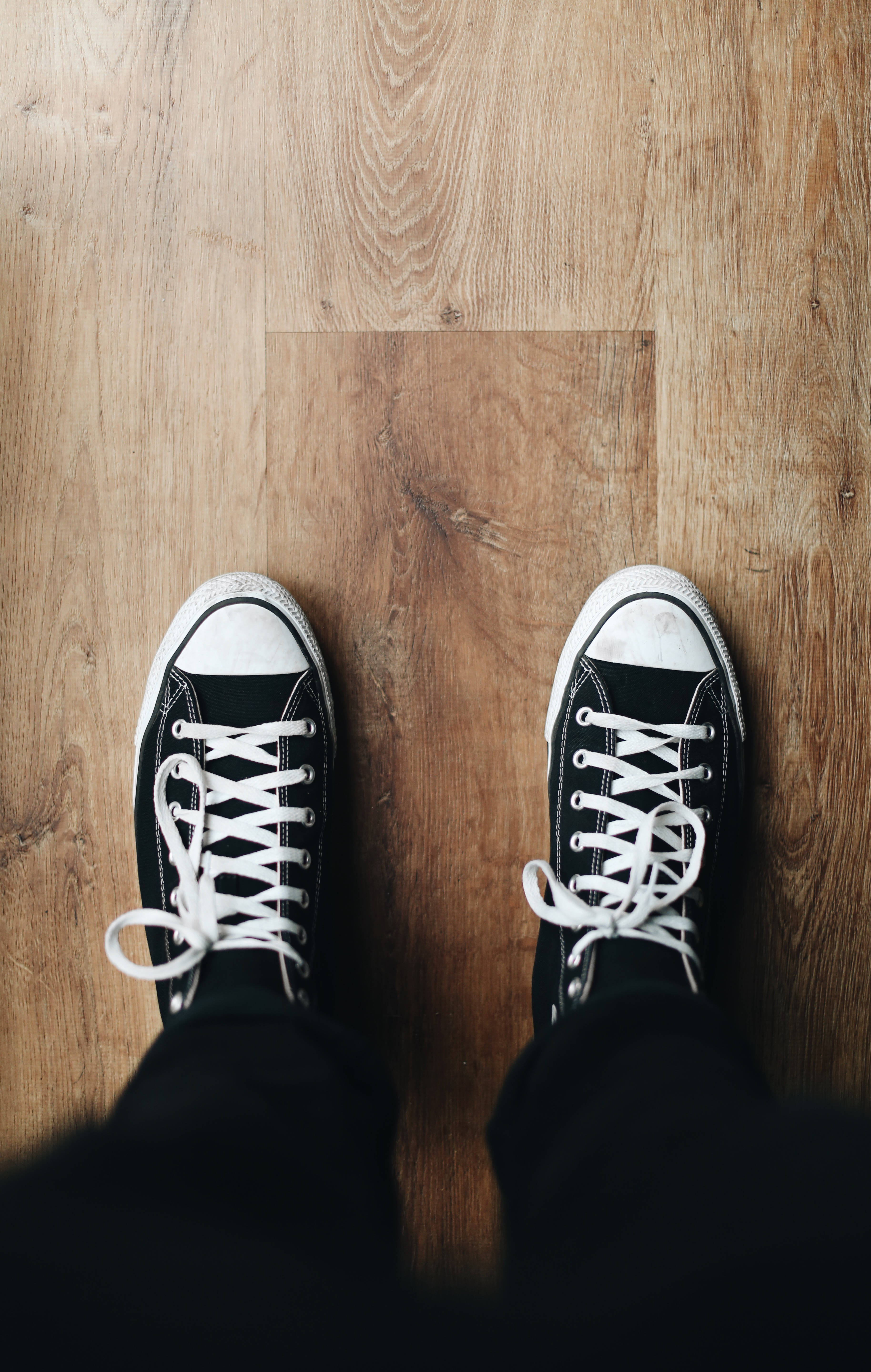 Черные кеды Converse Обои