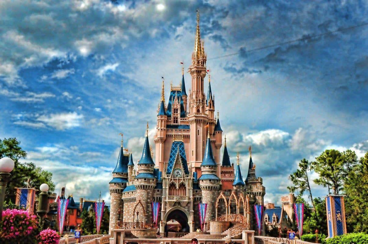 Эстетичное небо Disney World для рабочего стола Обои