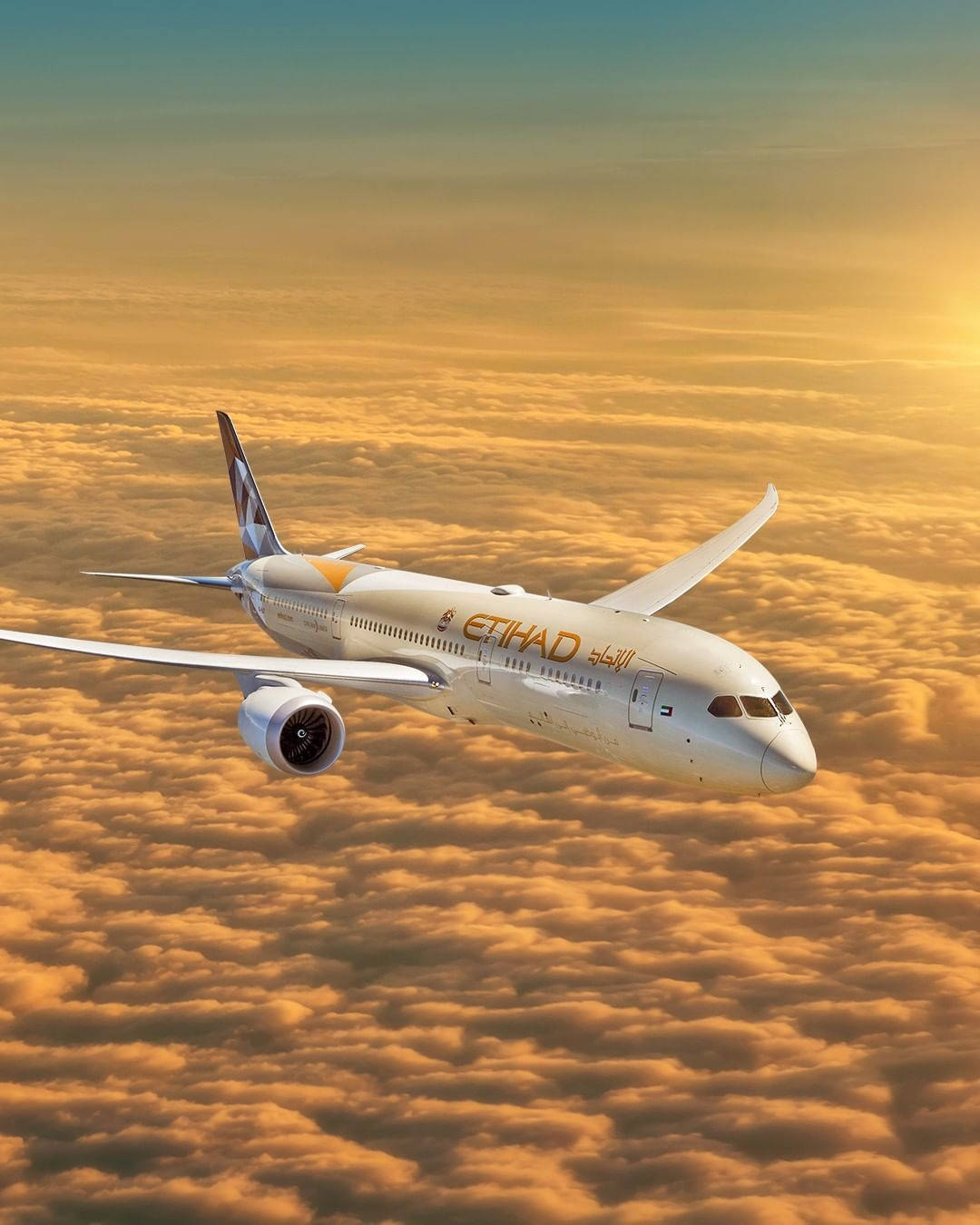 Путешествие на закате с Etihad Airways Обои