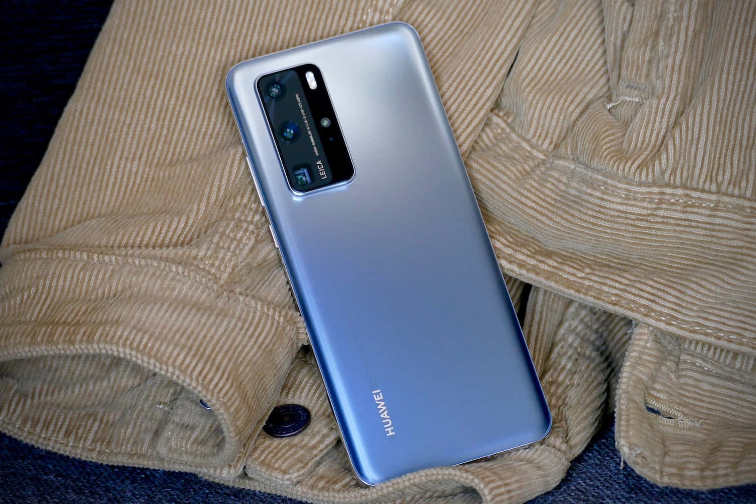 Huawei ставит инновации и качество во главу угла своих устройств Обои