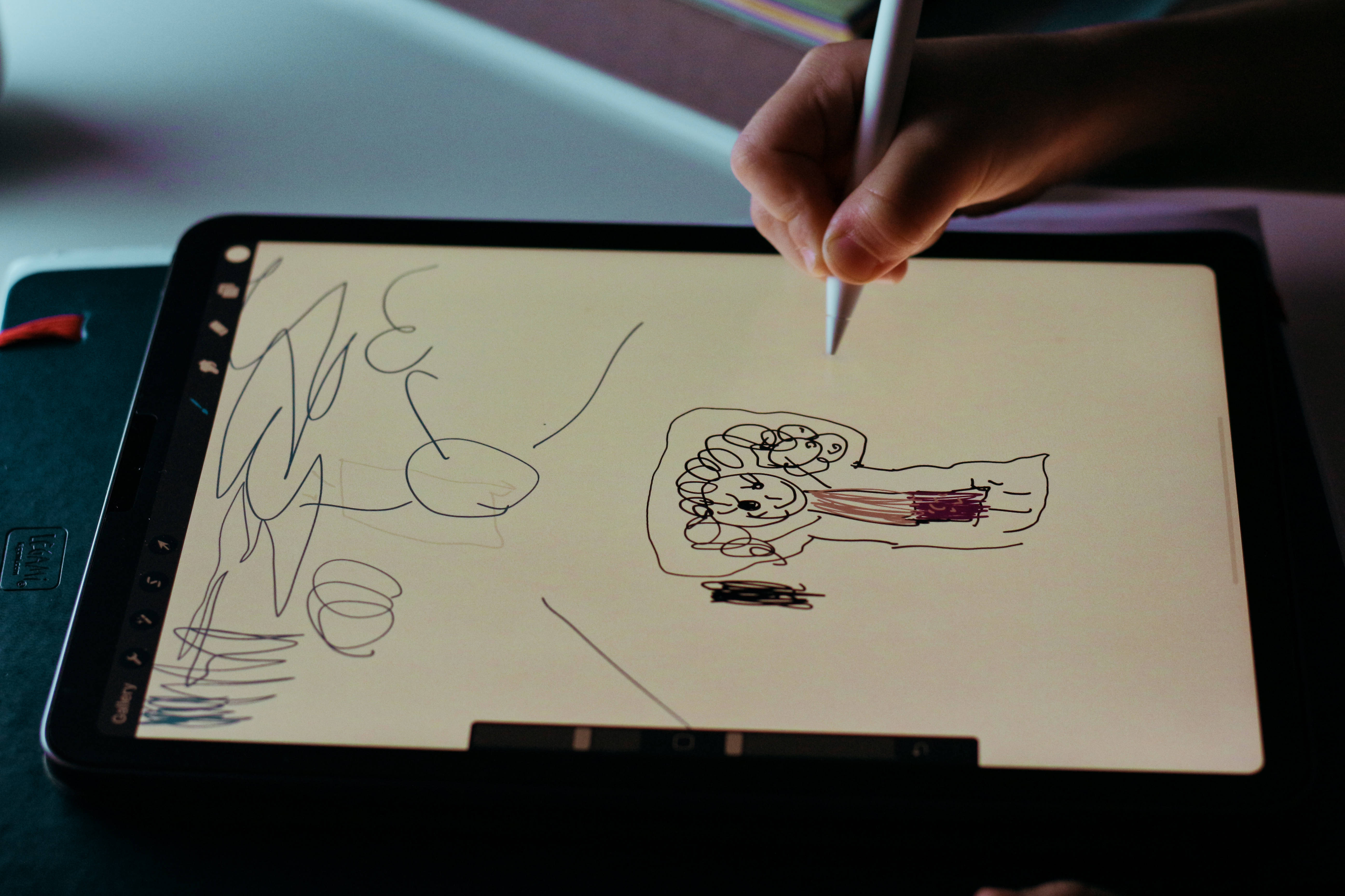 iPad Pro каракули на планшете Обои