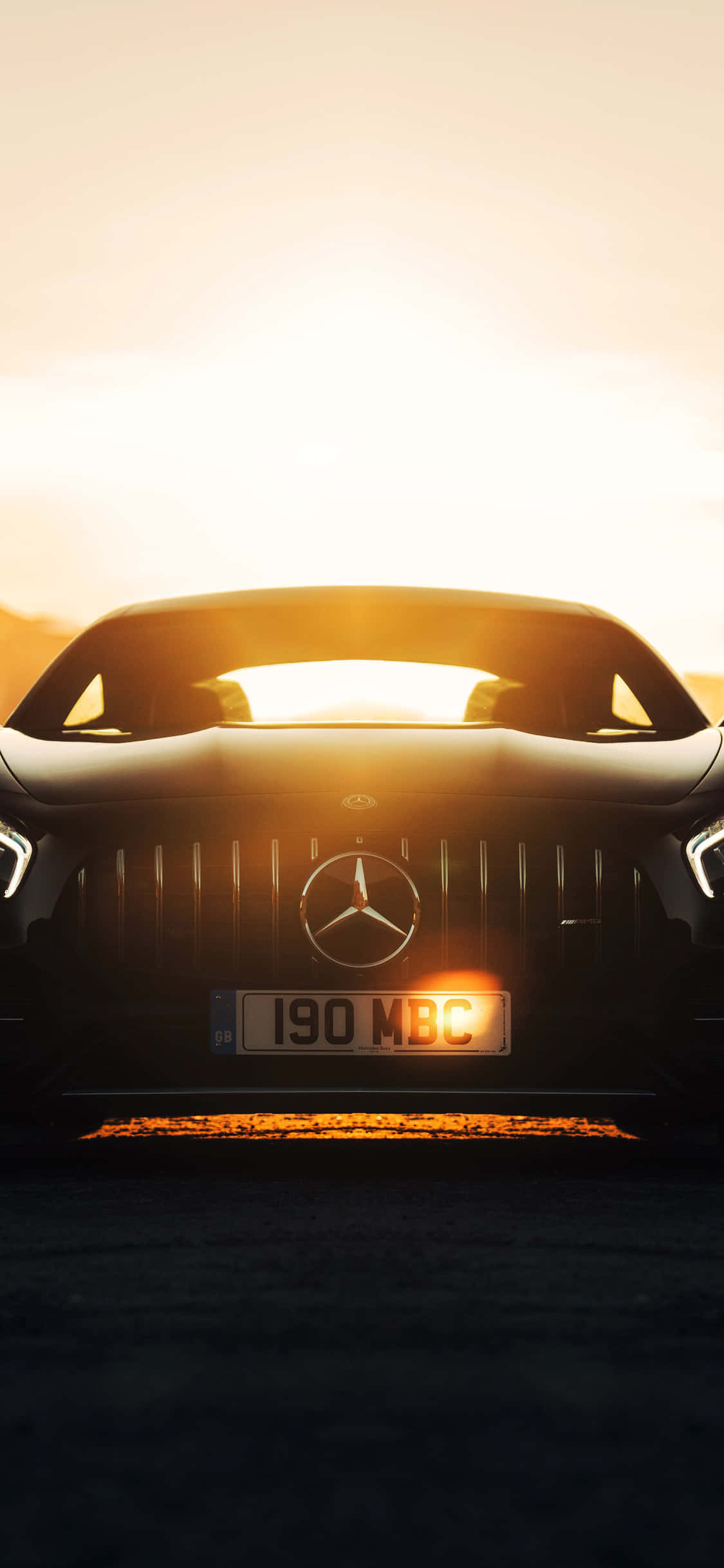 iPhone X Amg Gt-r фон при солнечном свете Обои