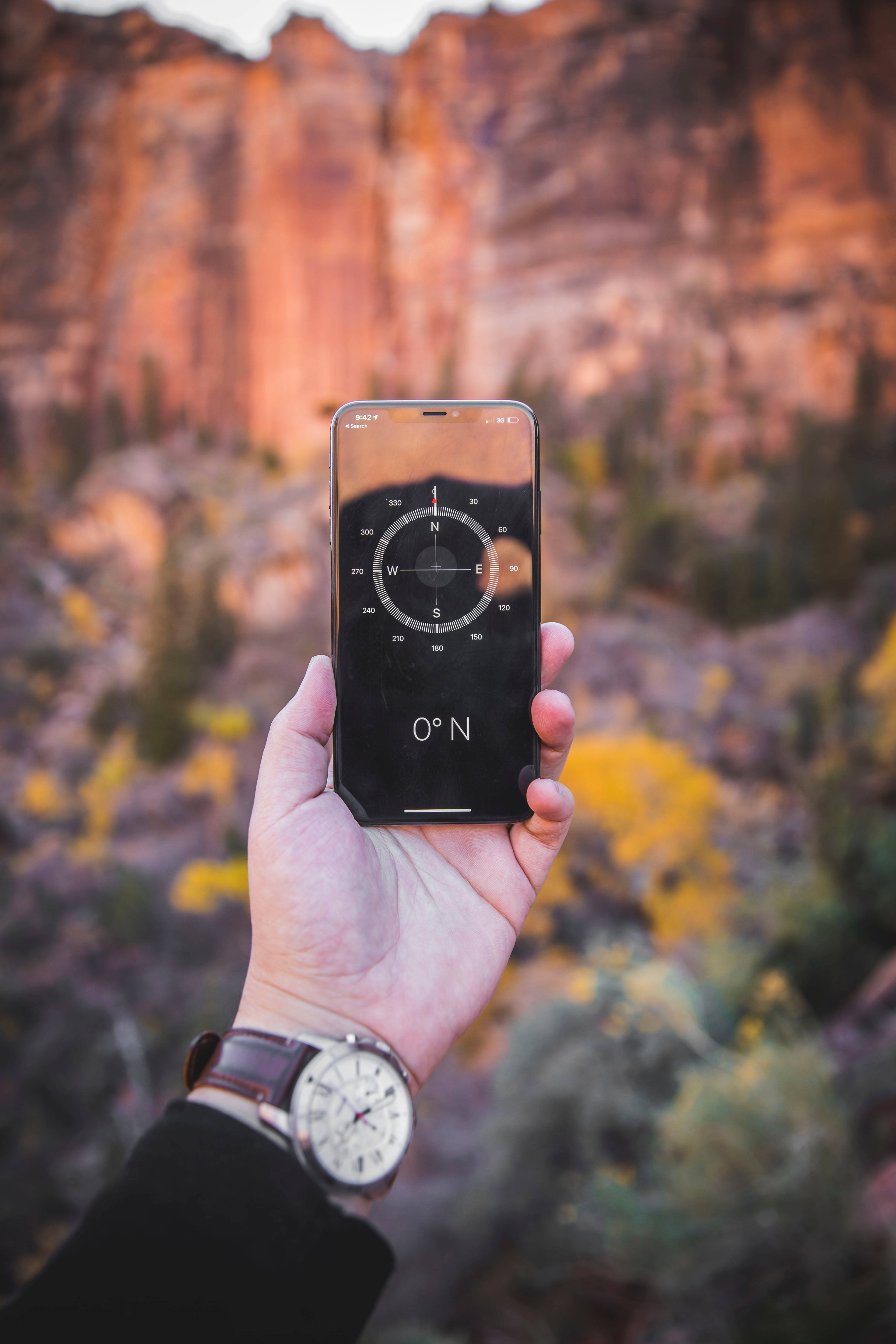 iPhone Xs Max Компас Обои