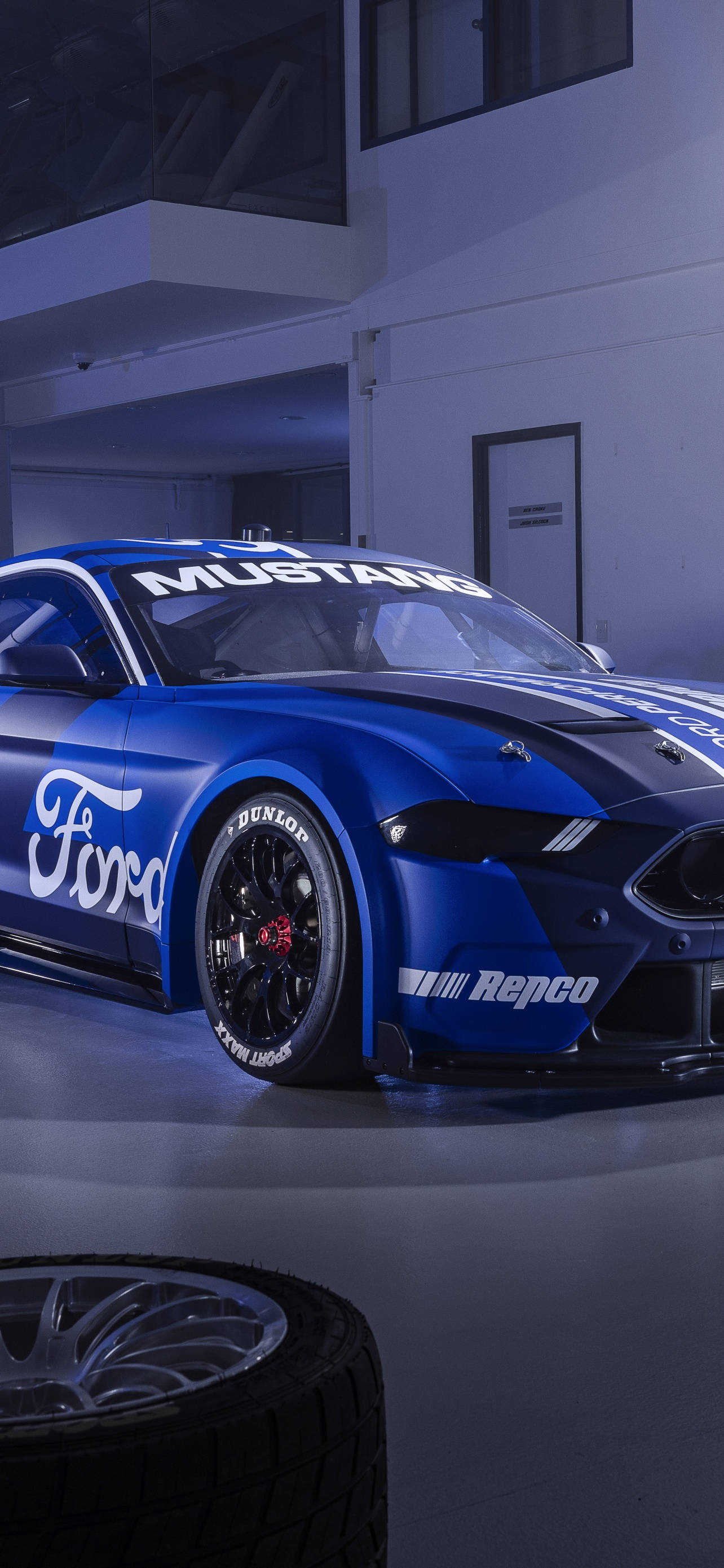 Пусть ваш крутой Mustang украдет шоу Обои