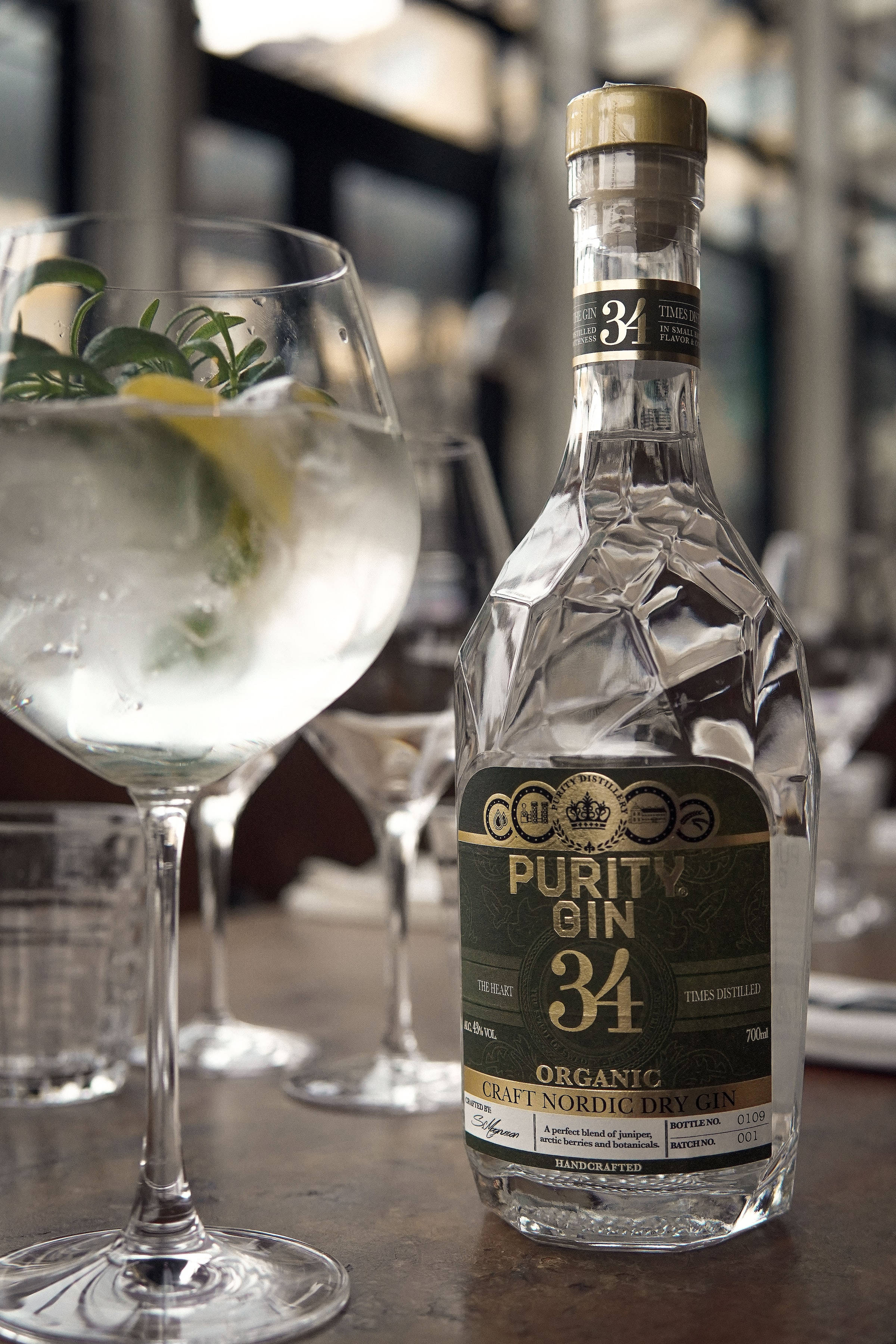 Purity Gin Обои