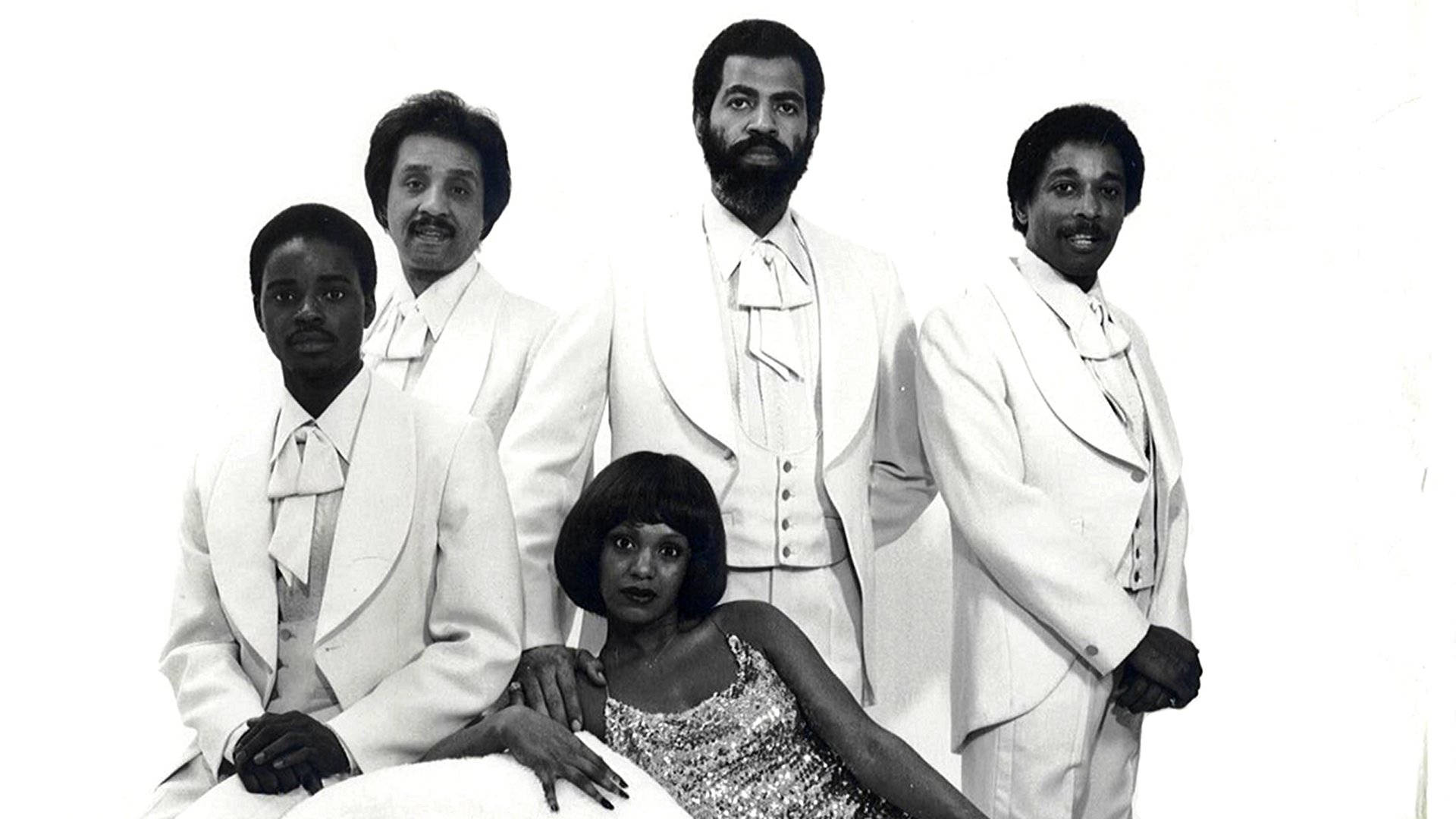 The Platters с участницей Золой Тейлор в центре Обои
