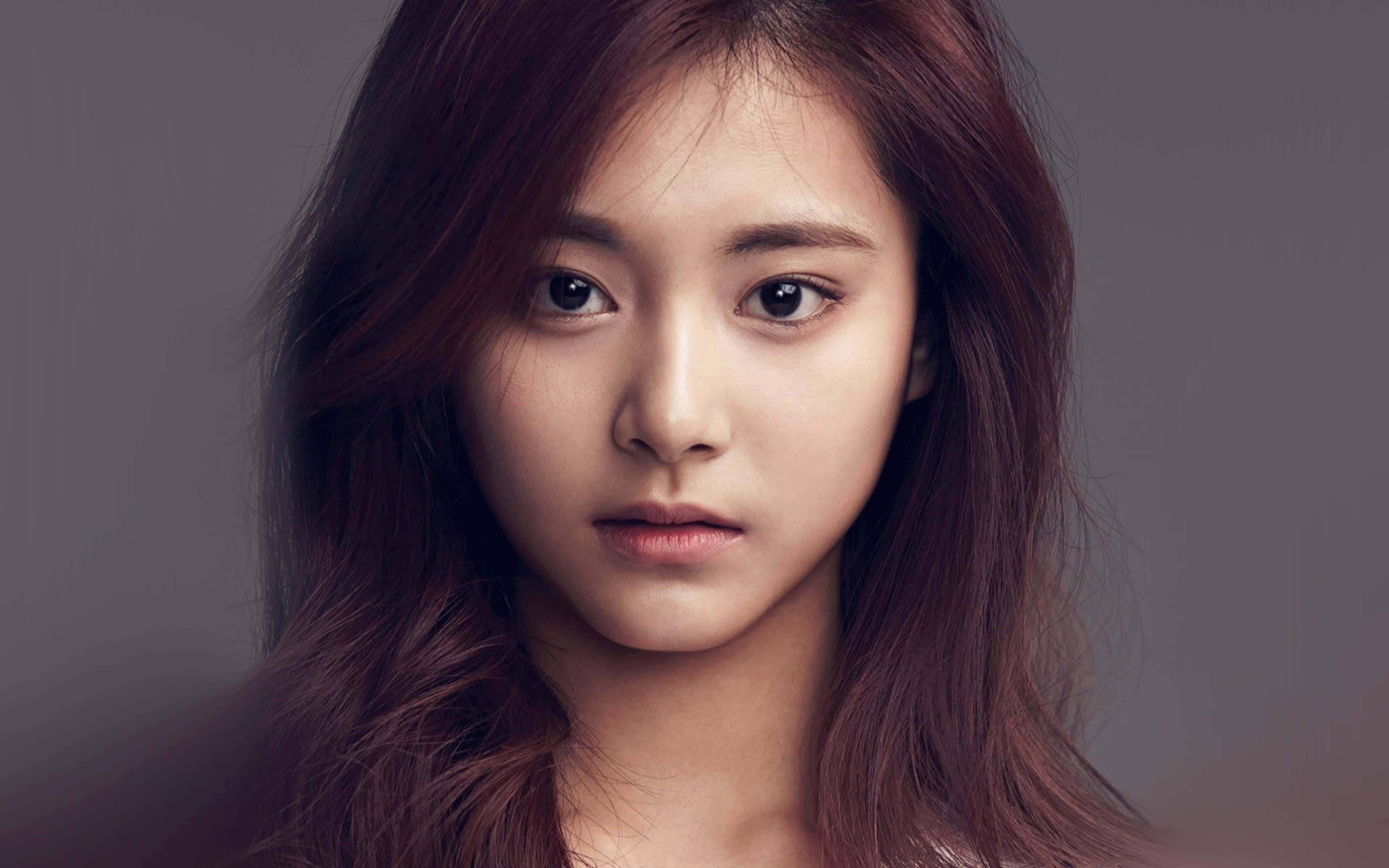 Twice K-Pop группа в стильной фотосессии Обои