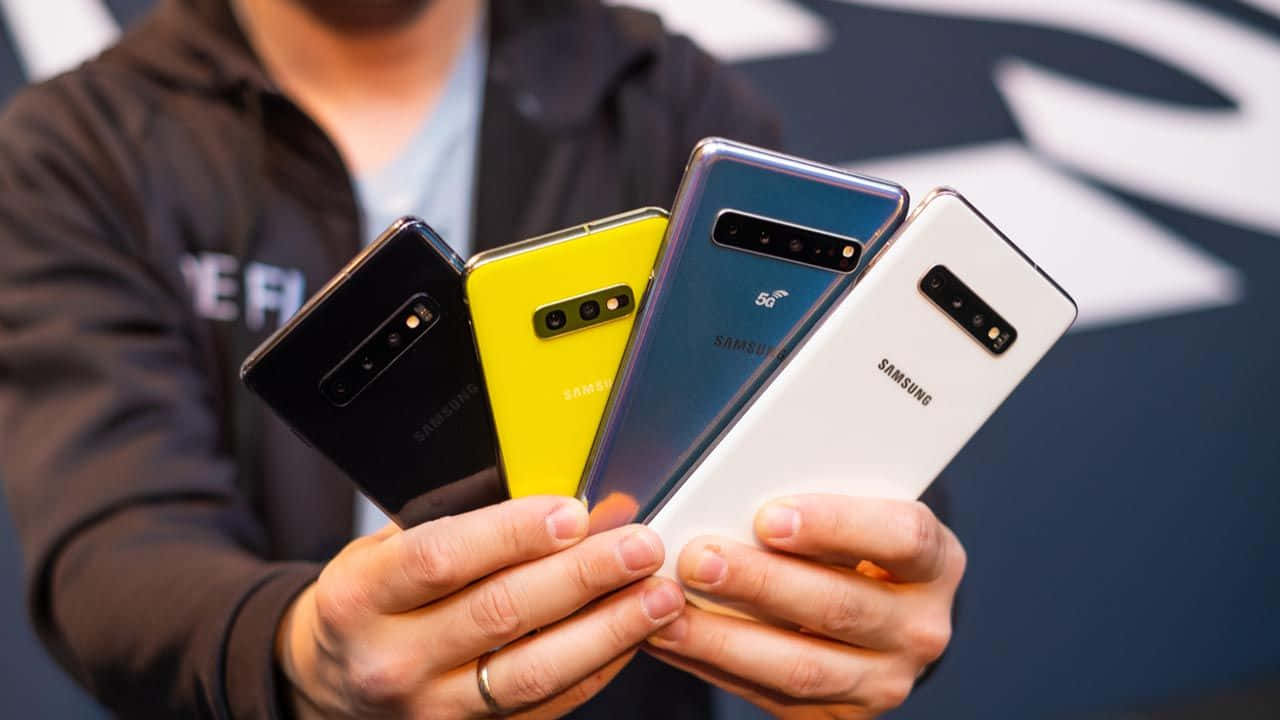Выведите свой Galaxy S10 на новый уровень Обои