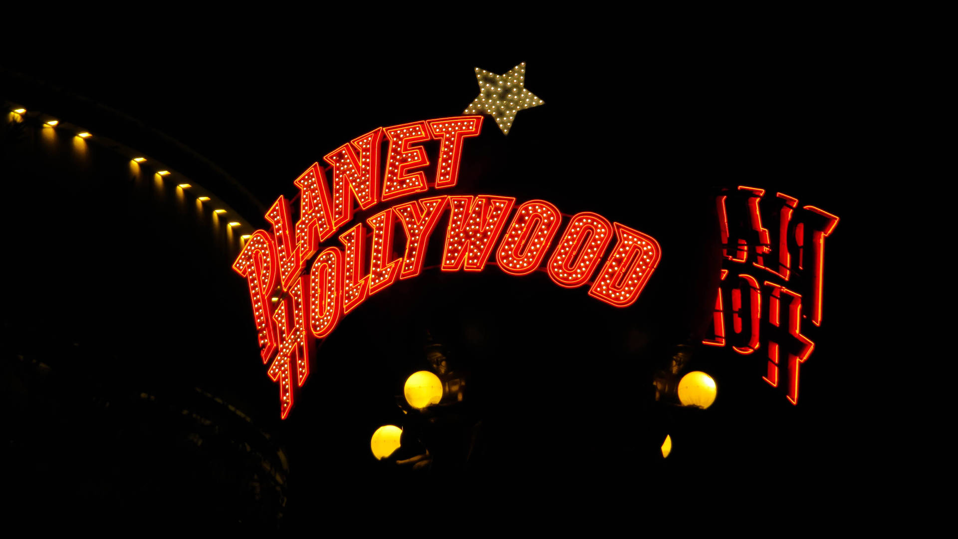 Вывеска Planet Hollywood Обои