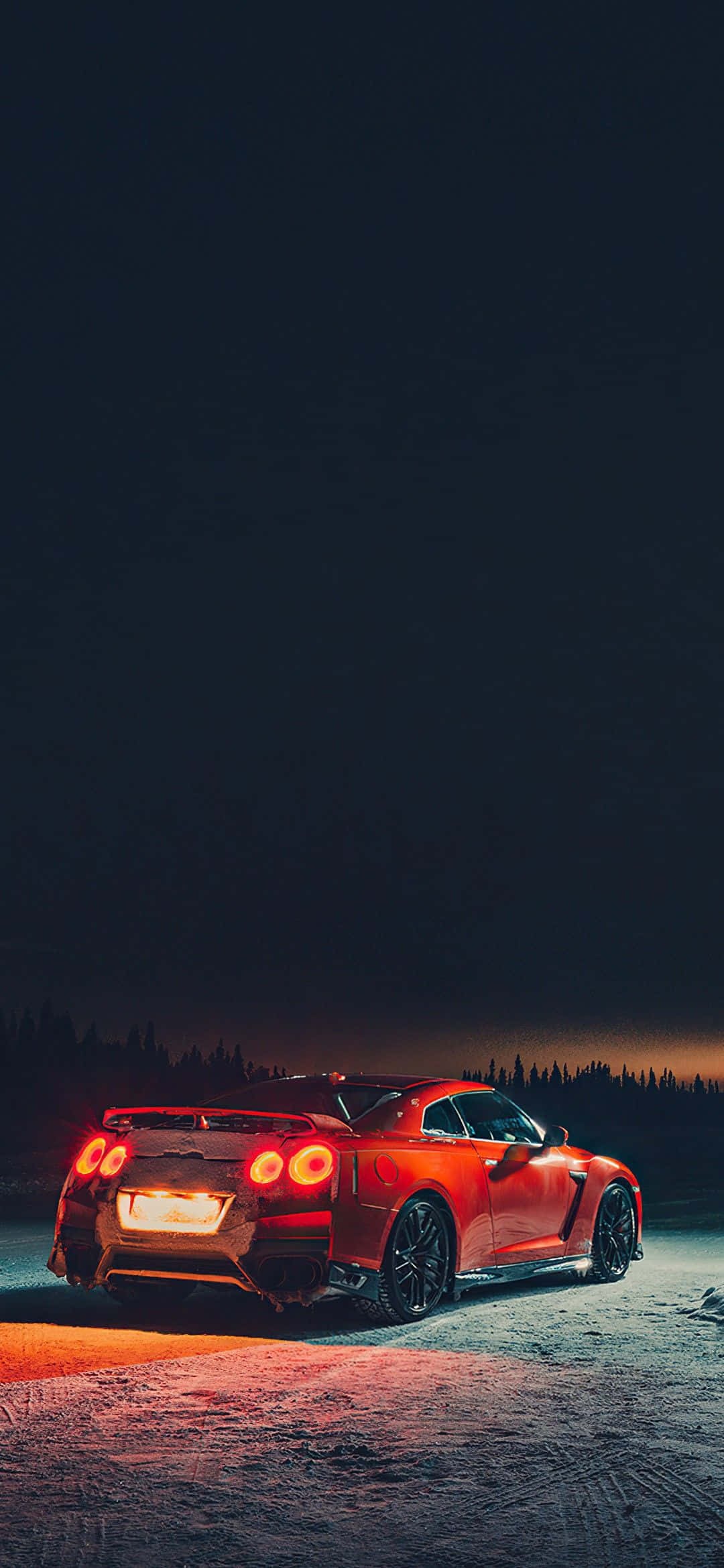 Динамичный Nissan R35 GTR, демонстрирующий мощь и стиль Обои