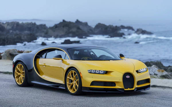 Желтый Bugatti Chiron 4K Обои