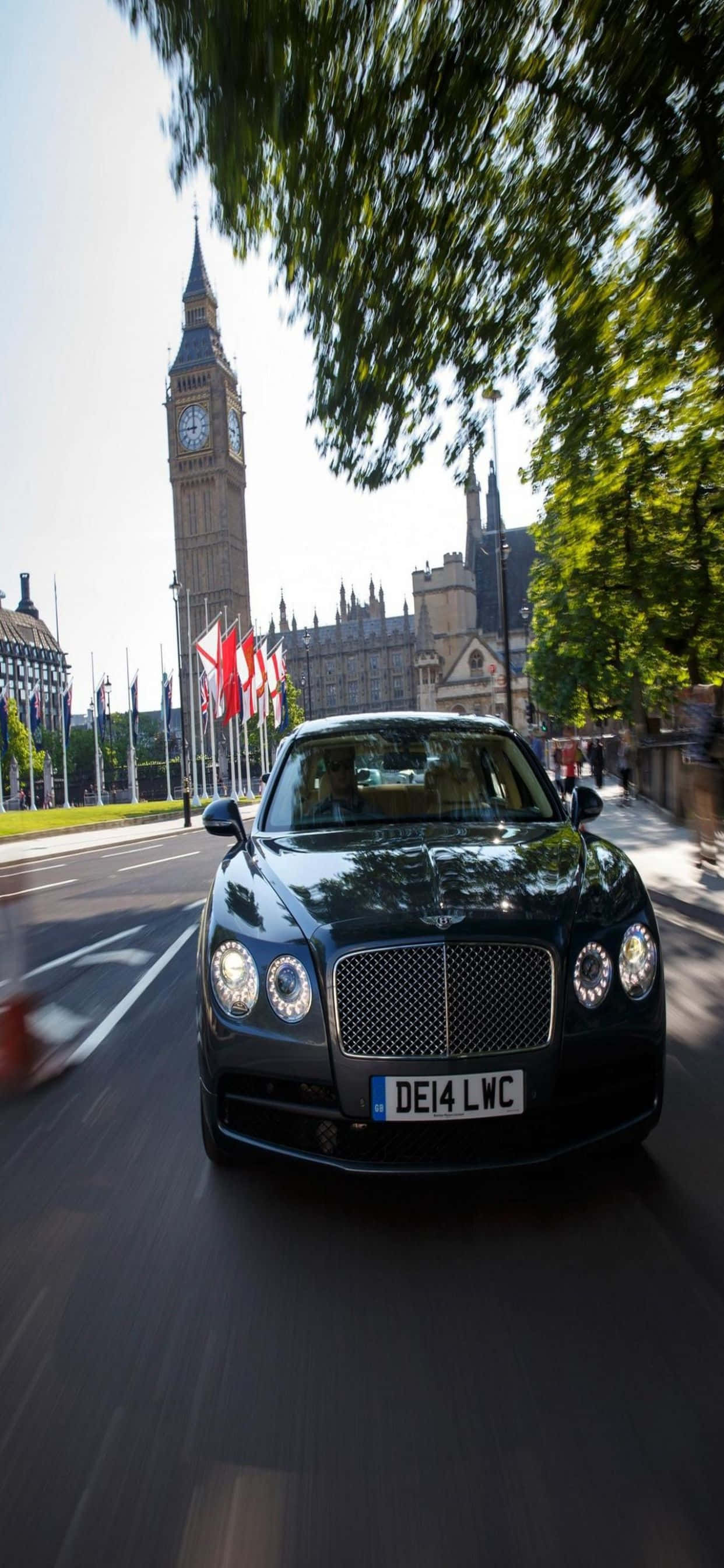 Испытайте роскошь с iPhone Xs Max Bentley Обои
