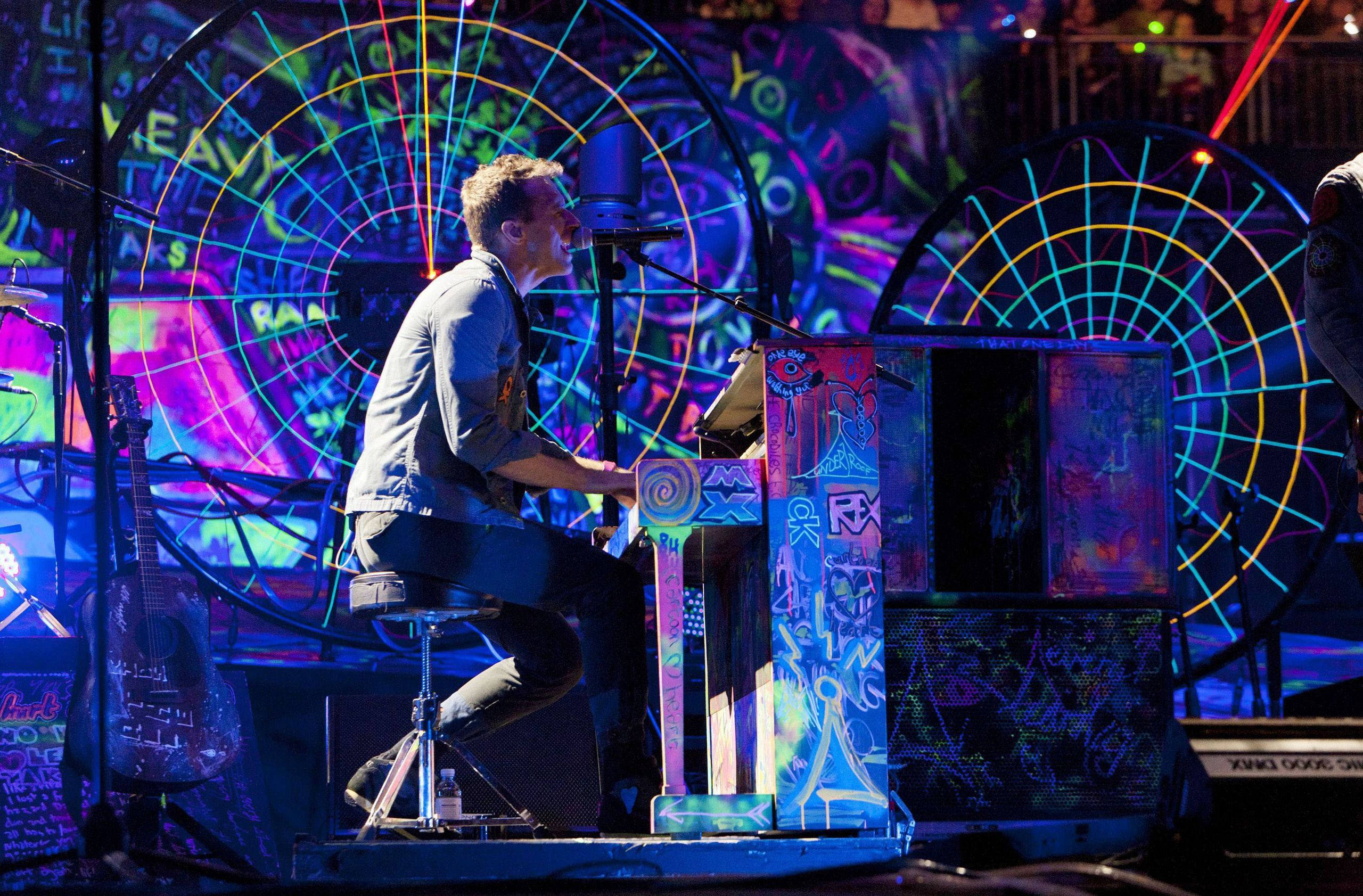 Крис Мартин Mylo Xyloto Обои