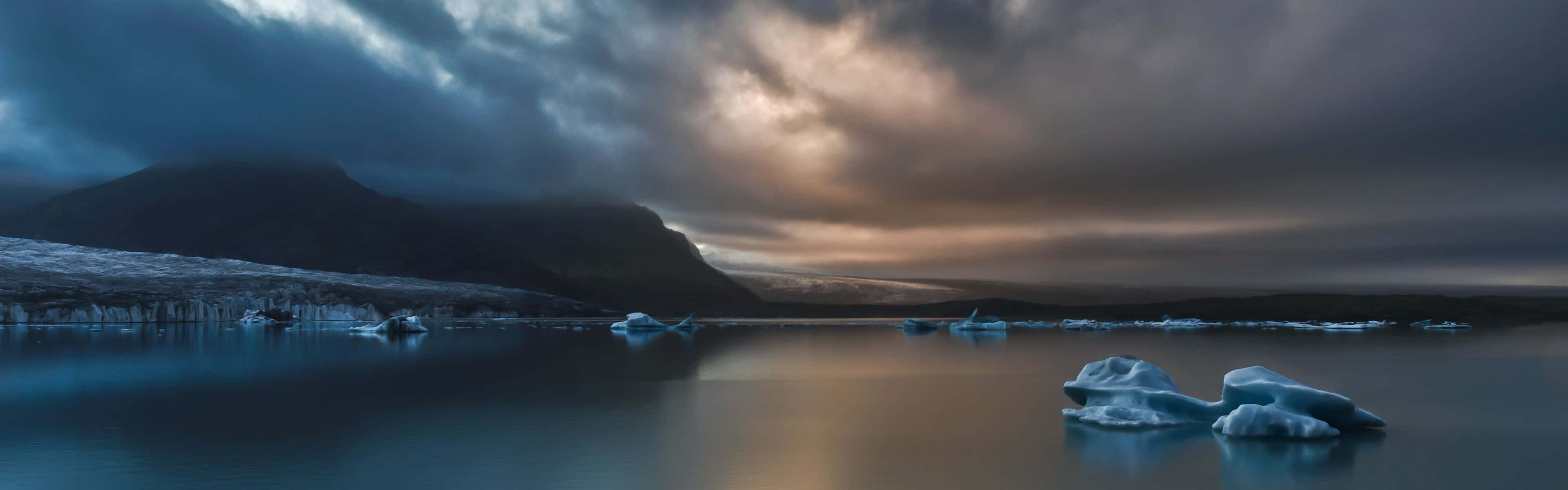 Максимальная эффективность работы с двумя мониторами Обои