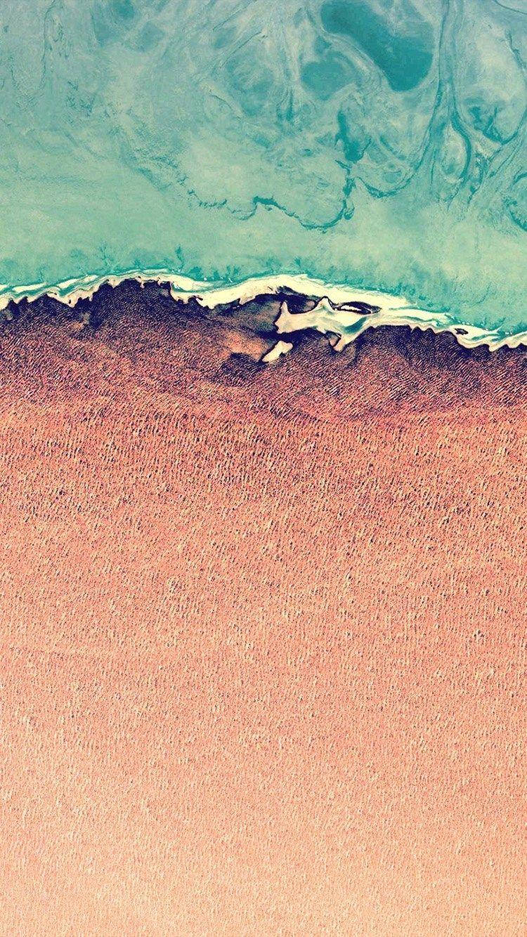 Морская вода и оранжевый песок iOS 12 Обои