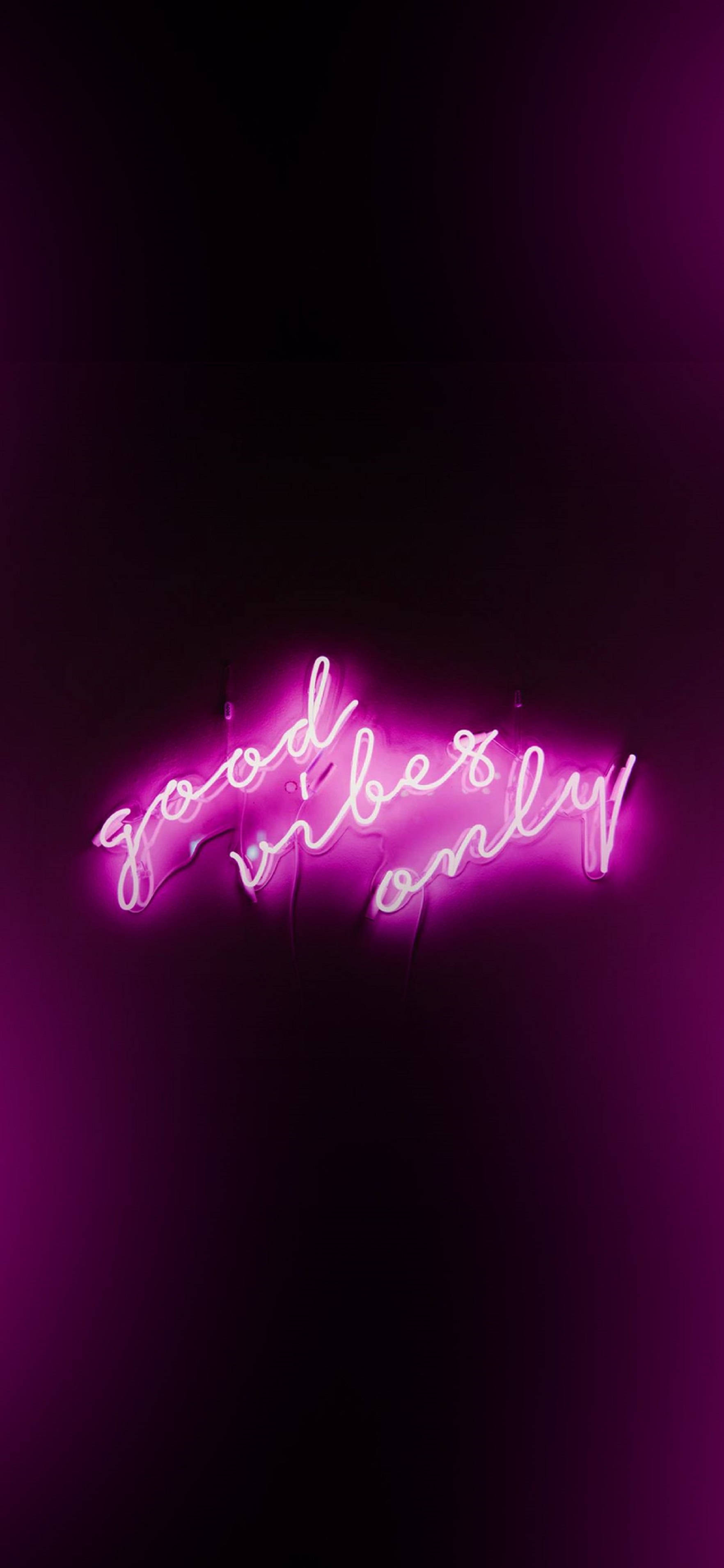 Потрясающие неоновые обои 4K для iPhone — «Good Vibes Only» Обои