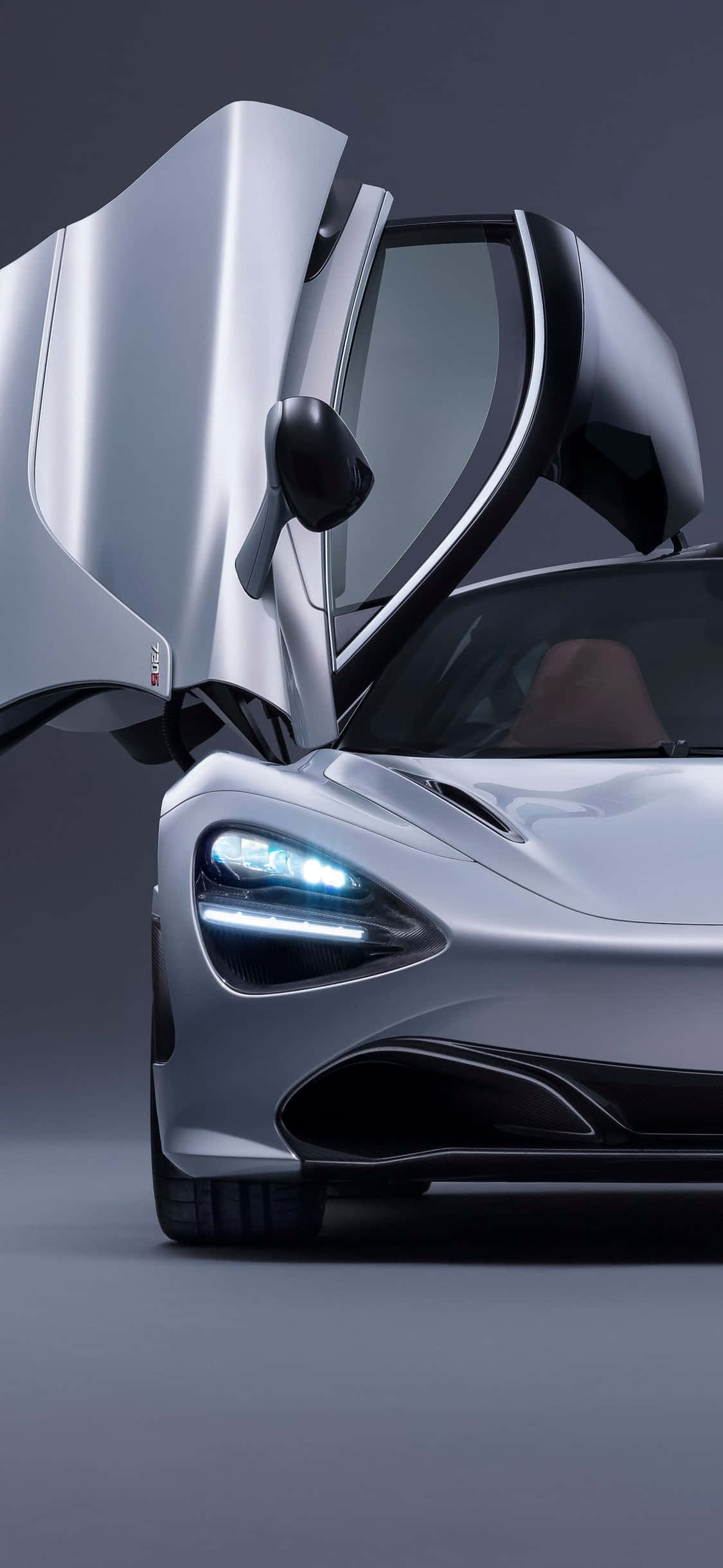 Ощутите мощь и скорость iPhone Xs с McLaren 720s Обои
