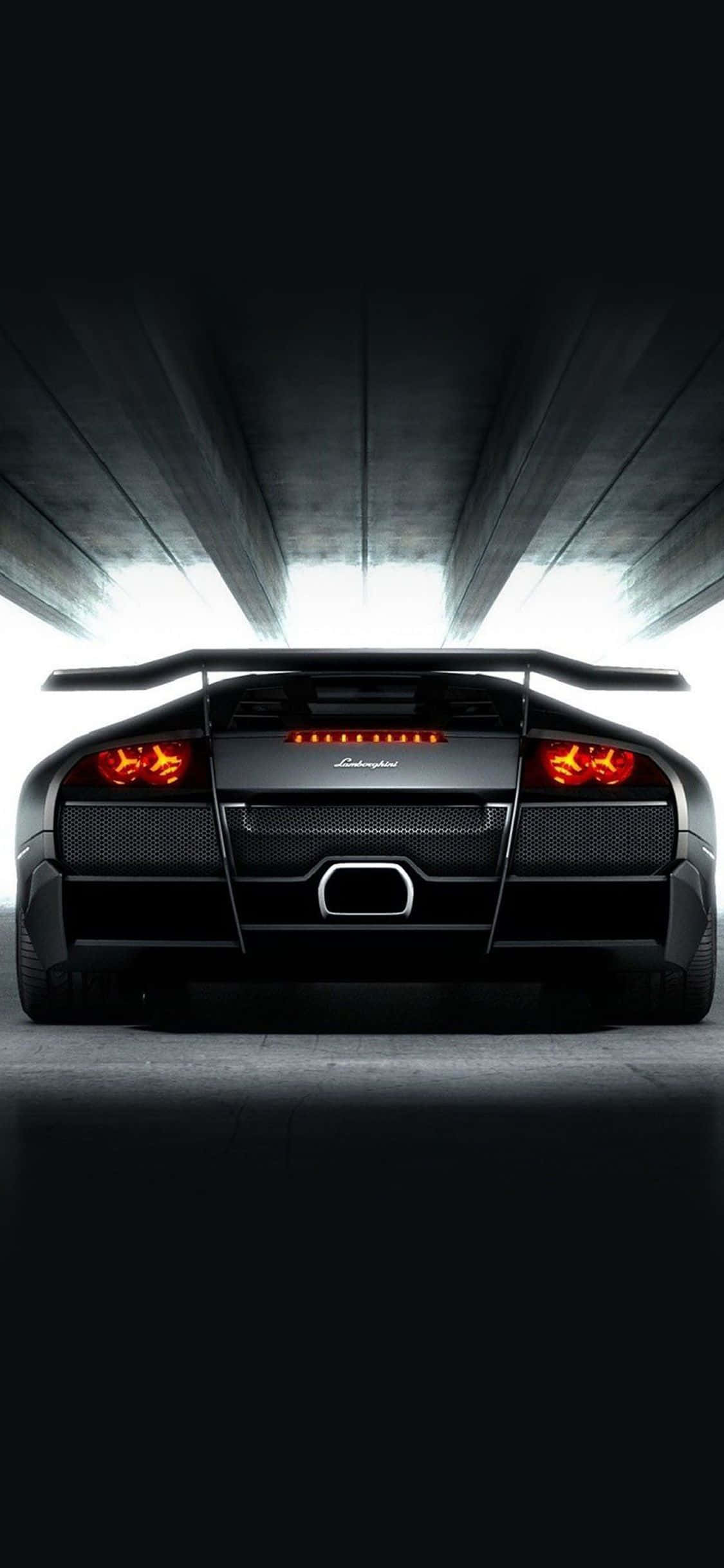 Роскошный опыт — владейте черным смартфоном Lamborghini Обои