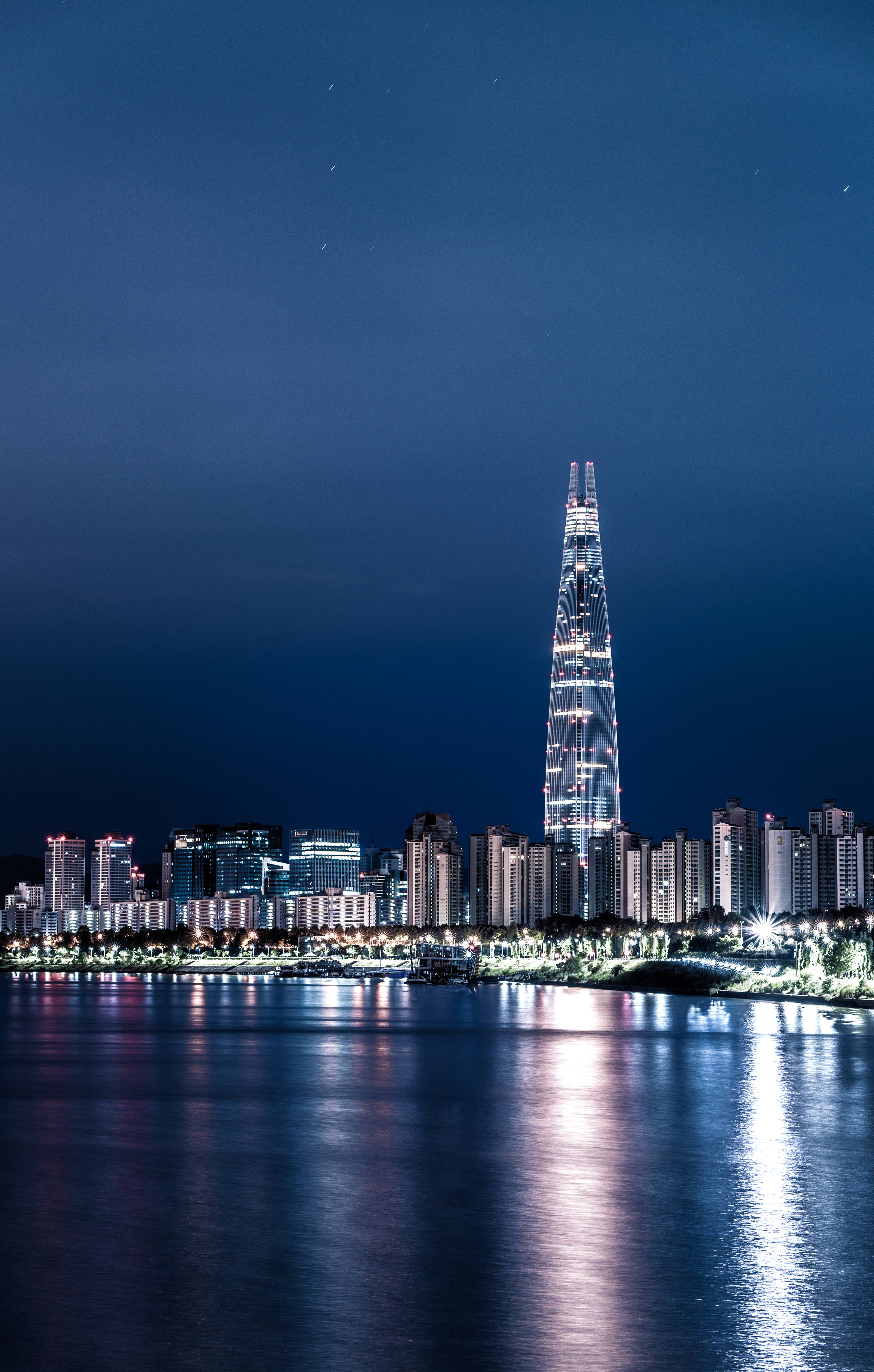 Сеульская башня Lotte Tower Обои