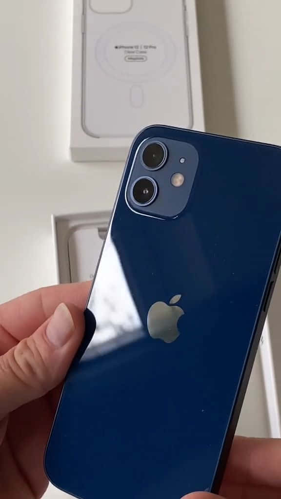 Стильный, красочный Apple iPhone 12 Обои