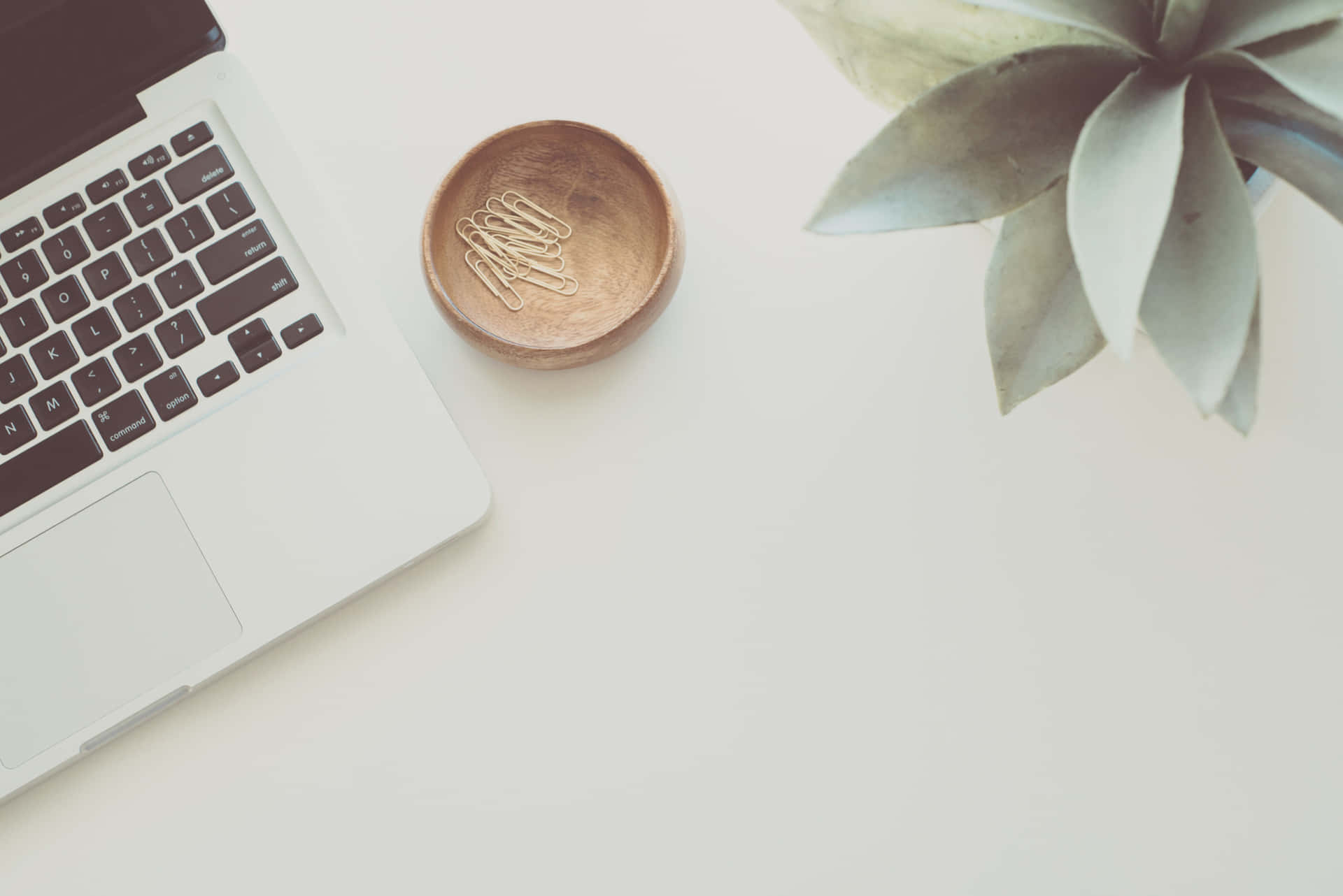 Минималистичный фон для LinkedIn