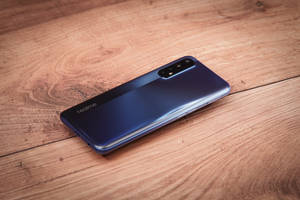 Realme 7 Black — Realme Обои