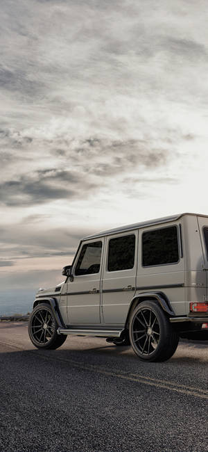 Белый Mercedes-Benz G-Wagon iPhone — Galaxy S22 Ultra Обои