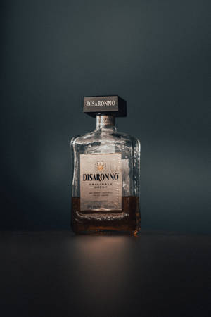 Бутылка ликера Disaronno Whiskey — Xiaomi Pad 7S Pro 12.5 Обои