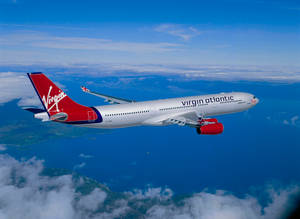 Взлет самолета Virgin Atlantic — 蓝天 Обои