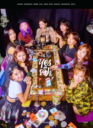 Группа Twice ослепительно выступает на сцене во время музыкального концерта — 트와이스 Обои