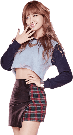 Девушка из Twice в модной позе