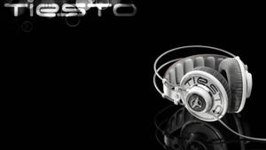 Крутая графика Tiesto с наушниками обои — Экономия заряда Обои