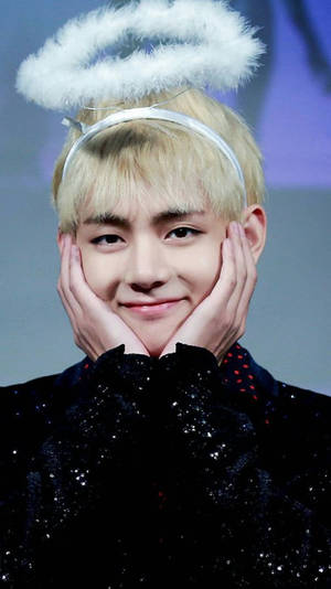 Милый V из BTS в ореоле — Милые bts Обои