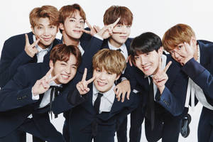 Мирный знак Крутой ноутбук BTS