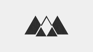 Минималистичные треугольные горы обои