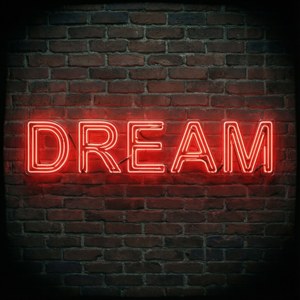 Вдохновляющая неоновая красная вывеска DREAM на кирпичной стене. — Неоново-красный Обои